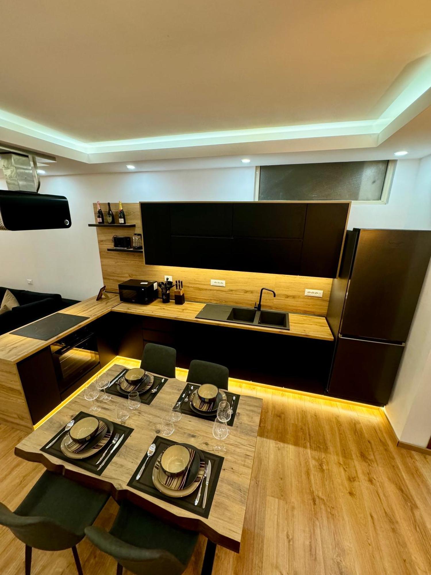 Luxury Central Baba Apartment شكودر المظهر الخارجي الصورة